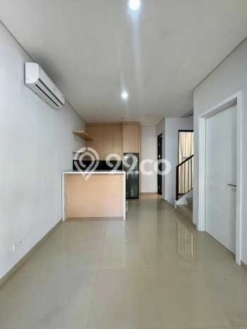 Rumah Modern 3 KT di Bintaro Tangerang Selatan Semi Furnished Rumah Modern 3 KT di Bintaro Tangerang Selatan Semi Furnished