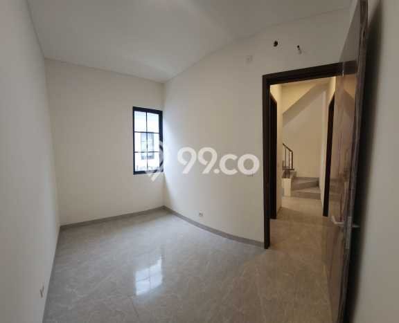For Sale Rumah 3 Kamar Lokasi Strategis Nyaman dan Strategis di Ciputat For Sale Rumah 3 Kamar Lokasi Strategis Nyaman dan Strategis di Ciputat