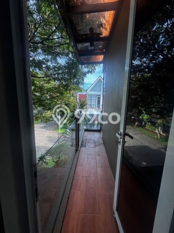 Dijual Rumah Mewah Elegan Dengan View Cantik di Sektor 7-Bintaro, Tangerang Selatan Dijual Rumah Mewah Elegan Dengan View Cantik di Sektor 7-Bintaro, Tangerang Selatan