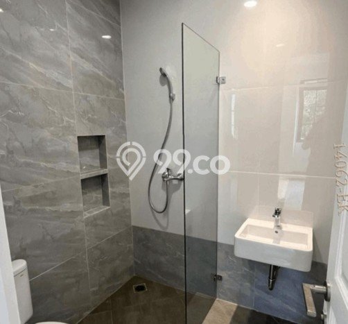 Rumah Elit LB 140m2 Siap Pakai Desain Elegan di Sektor 9-Bintaro, Tangerang Selatan Rumah Elit LB 140m2 Siap Pakai Desain Elegan di Sektor 9-Bintaro, Tangerang Selatan