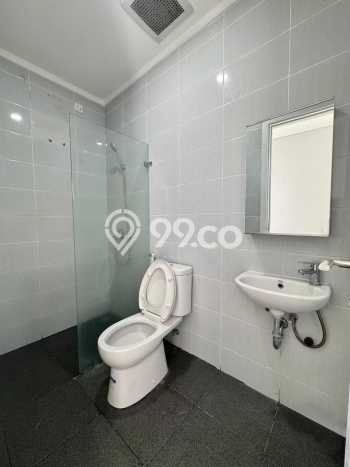 Rumah Modern 3 KT di Bintaro Tangerang Selatan Semi Furnished Rumah Modern 3 KT di Bintaro Tangerang Selatan Semi Furnished