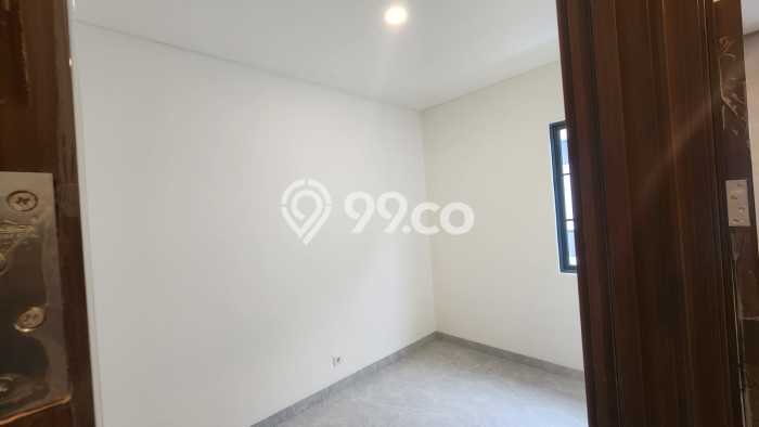 For Sale Rumah 3 Kamar Lokasi Strategis Nyaman dan Strategis di Ciputat For Sale Rumah 3 Kamar Lokasi Strategis Nyaman dan Strategis di Ciputat
