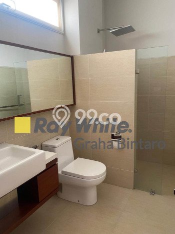 Jual Rumah Luas Megah Dengan View Cantik di Gondangdia, Jakarta Pusat Jual Rumah Luas Megah Dengan View Cantik di Gondangdia, Jakarta Pusat