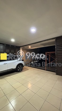 Rumah Mewah LB 700m2 Siap Pakai Desain Elegan di Bintaro, Tangerang Selatan Rumah Mewah LB 700m2 Siap Pakai Desain Elegan di Bintaro, Tangerang Selatan