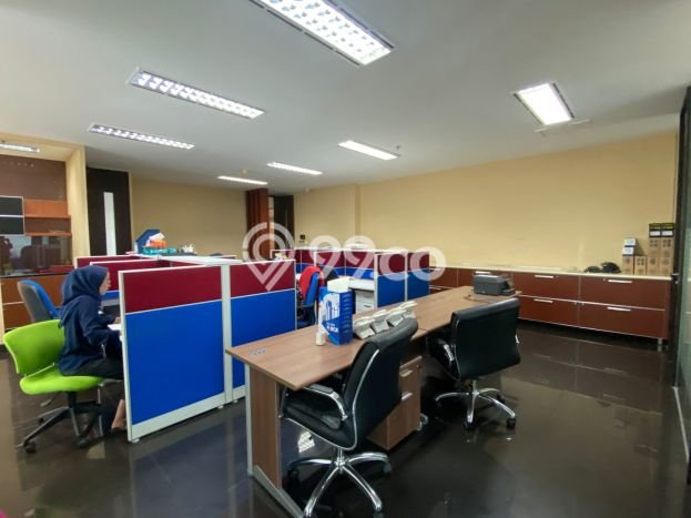 Kantor Komersial Dijual di Kebayoran Baru Jakarta Selatan LT 170m2 & LB 170m2 Kantor Komersial Dijual di Kebayoran Baru Jakarta Selatan LT 170m2 & LB 170m2