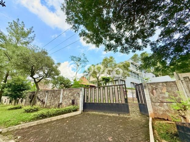 Rumah Kontrakan Bogor LT 1650m2 LB 650m2 Kawasan Sentul City Rumah Kontrakan Bogor LT 1650m2 LB 650m2 Kawasan Sentul City