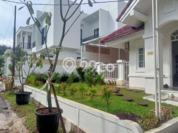 Rumah Minimalis 4 KT LT 180m2 di Sentul City Rumah Minimalis 4 KT LT 180m2 di Sentul City