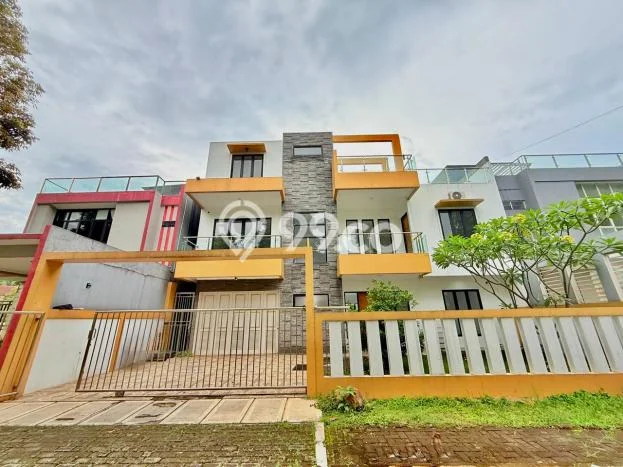 Jarang Ada! Rumah Sewa 4 Kamar Nyaman Siap Huni Sentul City Jarang Ada! Rumah Sewa 4 Kamar Nyaman Siap Huni Sentul City