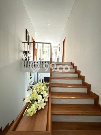 Rumah area Sentul City, Bogor, Luas 243m2m² LB 300m2m² Rumah area Sentul City, Bogor, Luas 243m2m² LB 300m2m²