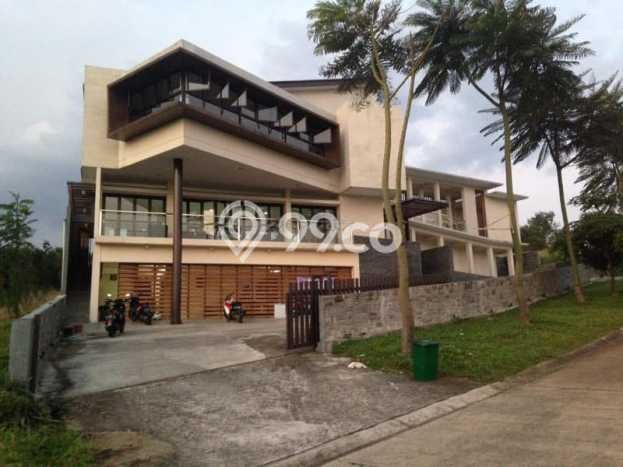Dijual Rumah Luas Megah Dengan View Eksklusif di Sentul City, Bogor Dijual Rumah Luas Megah Dengan View Eksklusif di Sentul City, Bogor