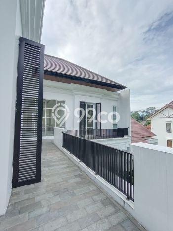 Rumah Luxury Modern Tanpa Renovasi di Sentul City Bogor Rumah Luxury Modern Tanpa Renovasi di Sentul City Bogor