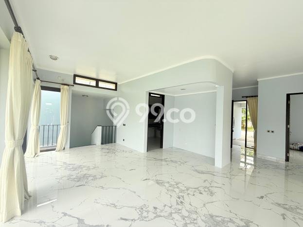 Jual Rumah Luas Megah Dengan View Cantik di Sentul City, Bogor Jual Rumah Luas Megah Dengan View Cantik di Sentul City, Bogor