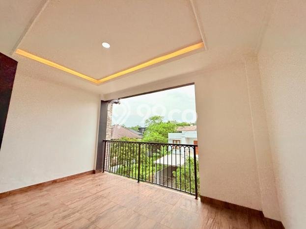 For Sale! Premium House LT 346m2 Desain Modern di Sentul City For Sale! Premium House LT 346m2 Desain Modern di Sentul City