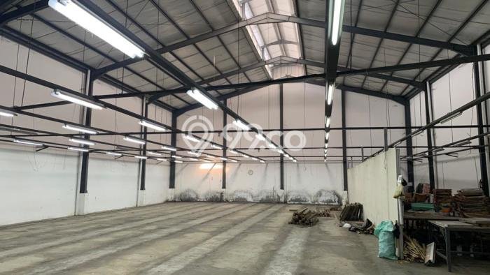INVESTASI CERDAS! Gudang Kawasan Kutawaringin, Luas 718m², Lokasi Mainroad INVESTASI CERDAS! Gudang Kawasan Kutawaringin, Luas 718m², Lokasi Mainroad
