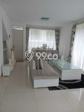 Rumah Elit LB 360m2 Siap Pakai Desain Elegan di Resor Dago Pakar, Bandung Rumah Elit LB 360m2 Siap Pakai Desain Elegan di Resor Dago Pakar, Bandung
