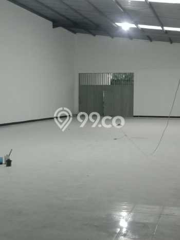 Dijual Gudang Kawasan Kutawaringin, Luas 700m², Area Komersial Dijual Gudang Kawasan Kutawaringin, Luas 700m², Area Komersial