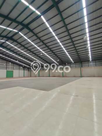 Gudang Ready di Garuda, Luas 420m², Area Komersial Gudang Ready di Garuda, Luas 420m², Area Komersial