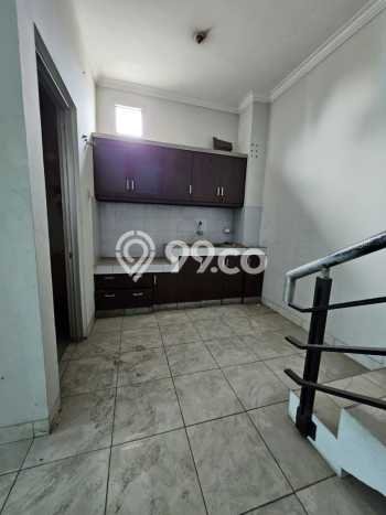 Ruko Lokasi Premium di Holis Cigondewah, Luas 189m², Disewakan, Area Bisnis Ruko Lokasi Premium di Holis Cigondewah, Luas 189m², Disewakan, Area Bisnis