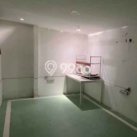 Ruko Kawasan Bisnis di , Luas 240m2m², Siap Usaha Ruko Kawasan Bisnis di , Luas 240m2m², Siap Usaha