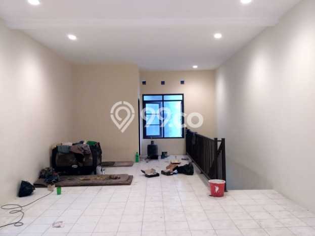 Untuk Dijual! Ruko di Taman Kopo Indah Bandung LT 144m2 / LB 235m2 Kawasan Strategis Untuk Dijual! Ruko di Taman Kopo Indah Bandung LT 144m2 / LB 235m2 Kawasan Strategis