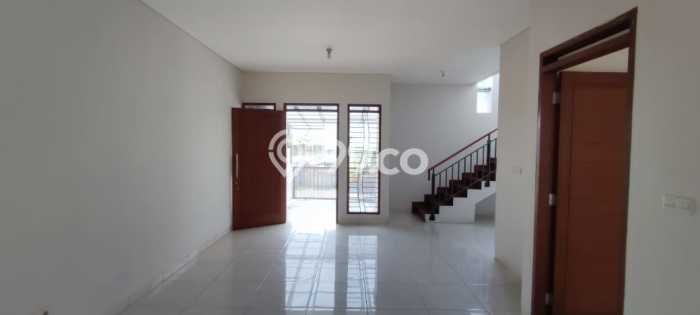 Rumah Strategis Minimalis Lb 160m2 di Cimahi Utara, Cimahi Rumah Strategis Minimalis Lb 160m2 di Cimahi Utara, Cimahi