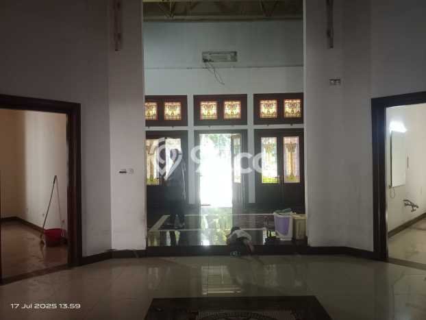 For Sale! Premium House LT 907m2 Desain Elegan di Riau For Sale! Premium House LT 907m2 Desain Elegan di Riau