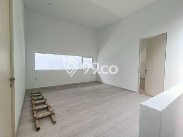 Rumah Elit LB 240m2 Siap Pakai Desain Elegan di Dago Pakar, Bandung Rumah Elit LB 240m2 Siap Pakai Desain Elegan di Dago Pakar, Bandung