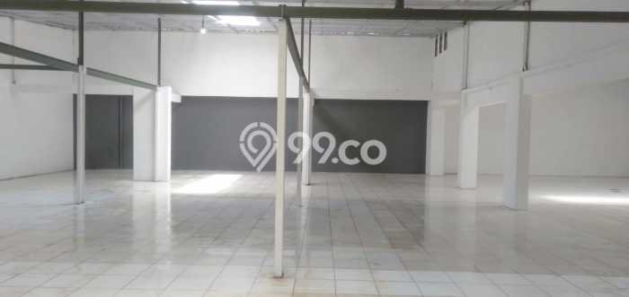 Disewakan Gudang di Pusat Kota Bandung Ramai Strategis Disewakan Gudang di Pusat Kota Bandung Ramai Strategis