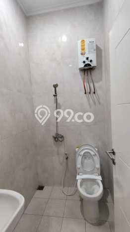 Jual Rumah Eksklusif 2 KT di Taman Holis Indah, Bandung Jual Rumah Eksklusif 2 KT di Taman Holis Indah, Bandung