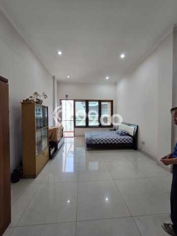 Rumah Luxury Modern Tanpa Renovasi di Sektor 9-Bintaro Tangerang Selatan Rumah Luxury Modern Tanpa Renovasi di Sektor 9-Bintaro Tangerang Selatan