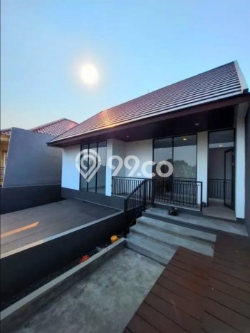 Ready to Use! Luxury House LT 243m2 Desain Elegan di Pondok Ranji Ready to Use! Luxury House LT 243m2 Desain Elegan di Pondok Ranji