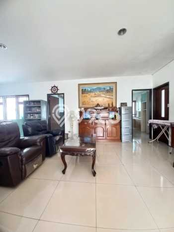 Rumah Mewah Siap Huni LT 408m2 di Pondok Aren, Tangerang Selatan Rumah Mewah Siap Huni LT 408m2 di Pondok Aren, Tangerang Selatan