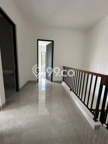 Dijual Rumah Luas Megah Dengan View Eksklusif di Sektor 9-Bintaro, Tangerang Selatan Dijual Rumah Luas Megah Dengan View Eksklusif di Sektor 9-Bintaro, Tangerang Selatan