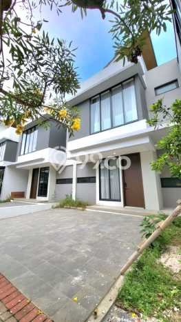 Rumah Luxury Modern Siap Huni di Sektor 9-Bintaro Tangerang Selatan Rumah Luxury Modern Siap Huni di Sektor 9-Bintaro Tangerang Selatan