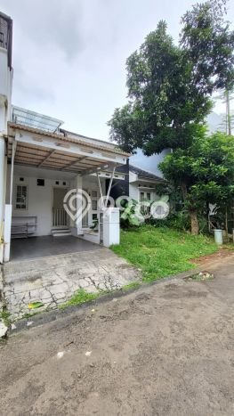 Rumah Minimalis 2 KT di Sektor 9-Bintaro Tangerang Selatan Unfurnished Rumah Minimalis 2 KT di Sektor 9-Bintaro Tangerang Selatan Unfurnished