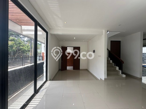 Jual Rumah Luas Megah Dengan View Eksklusif di Sektor 9-Bintaro, Tangerang Selatan Jual Rumah Luas Megah Dengan View Eksklusif di Sektor 9-Bintaro, Tangerang Selatan