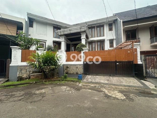 Rumah Luxury Modern Siap Huni di Sektor 9-Bintaro Tangerang Selatan Rumah Luxury Modern Siap Huni di Sektor 9-Bintaro Tangerang Selatan