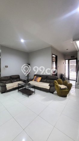 Ready to Use! Luxury House LT 135m2 Desain Elegan di Sektor 9-Bintaro Ready to Use! Luxury House LT 135m2 Desain Elegan di Sektor 9-Bintaro