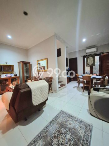Jual Rumah Mewah Megah Dengan View Eksklusif di Sektor 9-Bintaro, Tangerang Selatan Jual Rumah Mewah Megah Dengan View Eksklusif di Sektor 9-Bintaro, Tangerang Selatan