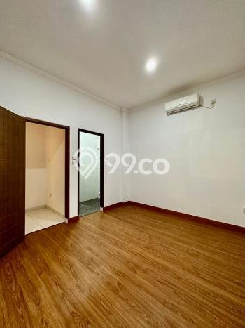 Rumah Luxury Modern Siap Huni di Sektor 9-Bintaro Tangerang Selatan Rumah Luxury Modern Siap Huni di Sektor 9-Bintaro Tangerang Selatan