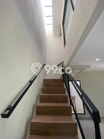 Dijual Rumah Minimalis Bagus Punya 2 KT di BSD Tangerang Selatan SHM Dijual Rumah Minimalis Bagus Punya 2 KT di BSD Tangerang Selatan SHM
