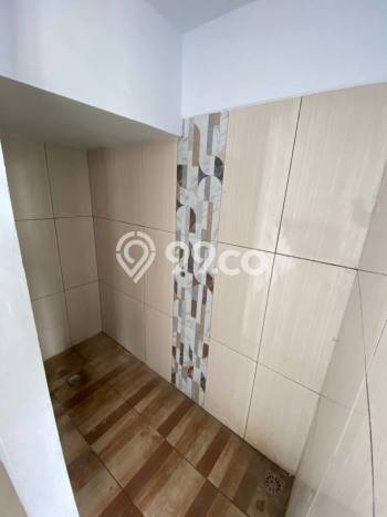 For Sale Rumah 2 Kamar Lokasi Ideal Bagus dan Strategis di Ciputat For Sale Rumah 2 Kamar Lokasi Ideal Bagus dan Strategis di Ciputat
