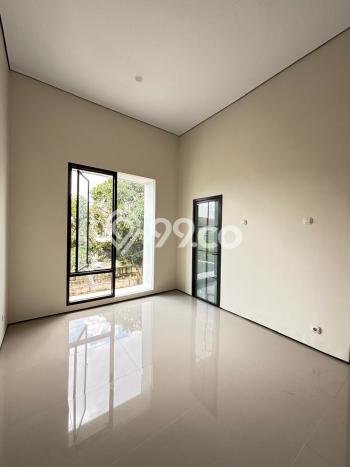 Dijual Rumah Eksklusif 3 KT di Bintaro, Tangerang Selatan Dijual Rumah Eksklusif 3 KT di Bintaro, Tangerang Selatan