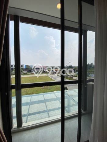 Jual Rumah Luas Megah Dengan View Cantik di Bintaro, Tangerang Selatan Jual Rumah Luas Megah Dengan View Cantik di Bintaro, Tangerang Selatan