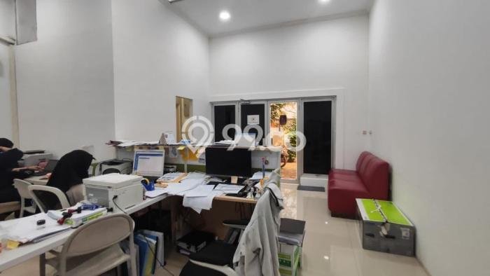 Gudang Premium di Serpong, Luas 360m², Lokasi Komersial, Ramai Gudang Premium di Serpong, Luas 360m², Lokasi Komersial, Ramai
