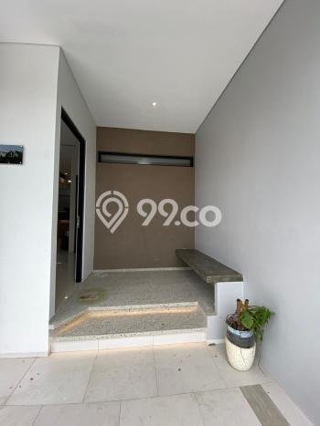 Hunian Cantik Modern Lb 133m2 di BSD, Tangerang Selatan Hunian Cantik Modern Lb 133m2 di BSD, Tangerang Selatan