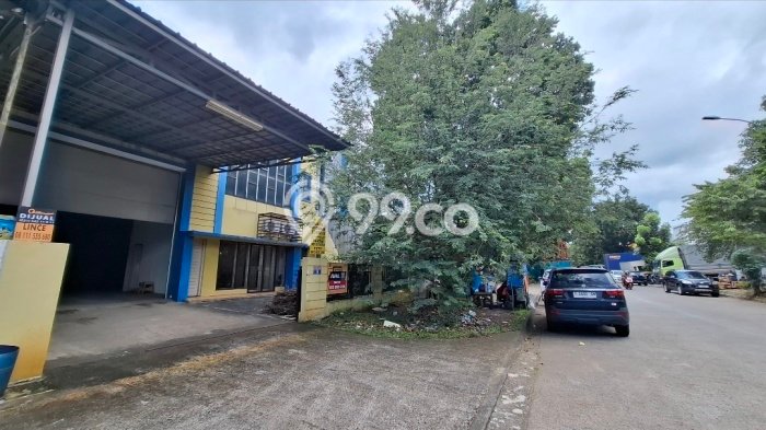 Lokasi Strategis! Dijual Gudang Bisnis di BSD, Tangerang Selatan Kondisi Baik Lokasi Strategis! Dijual Gudang Bisnis di BSD, Tangerang Selatan Kondisi Baik