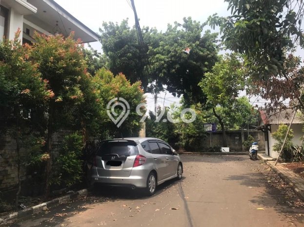Ready to Use! Luxury House LT 333m2 Desain Elegan di Bintaro Ready to Use! Luxury House LT 333m2 Desain Elegan di Bintaro