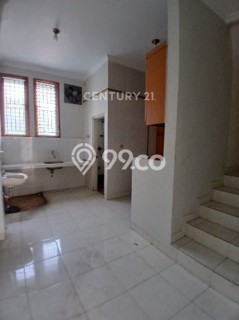 Ruko Disewakan di Kawasan Ramai Johar Baru, Jakarta Pusat Ruko Disewakan di Kawasan Ramai Johar Baru, Jakarta Pusat