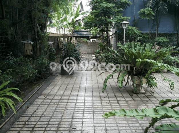 Dijual Rumah Mewah Elegan Dengan View Eksklusif di Kemang, Jakarta Selatan Dijual Rumah Mewah Elegan Dengan View Eksklusif di Kemang, Jakarta Selatan